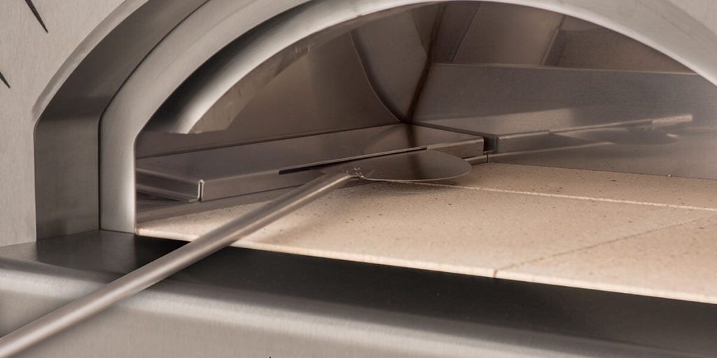 Guía para elegir el mejor combustible para un horno de exterior | Alfa Forni