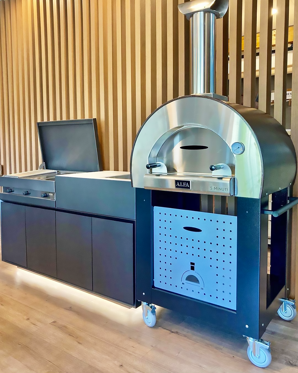 What do you stand a pizza oven on? | Alfa Forni